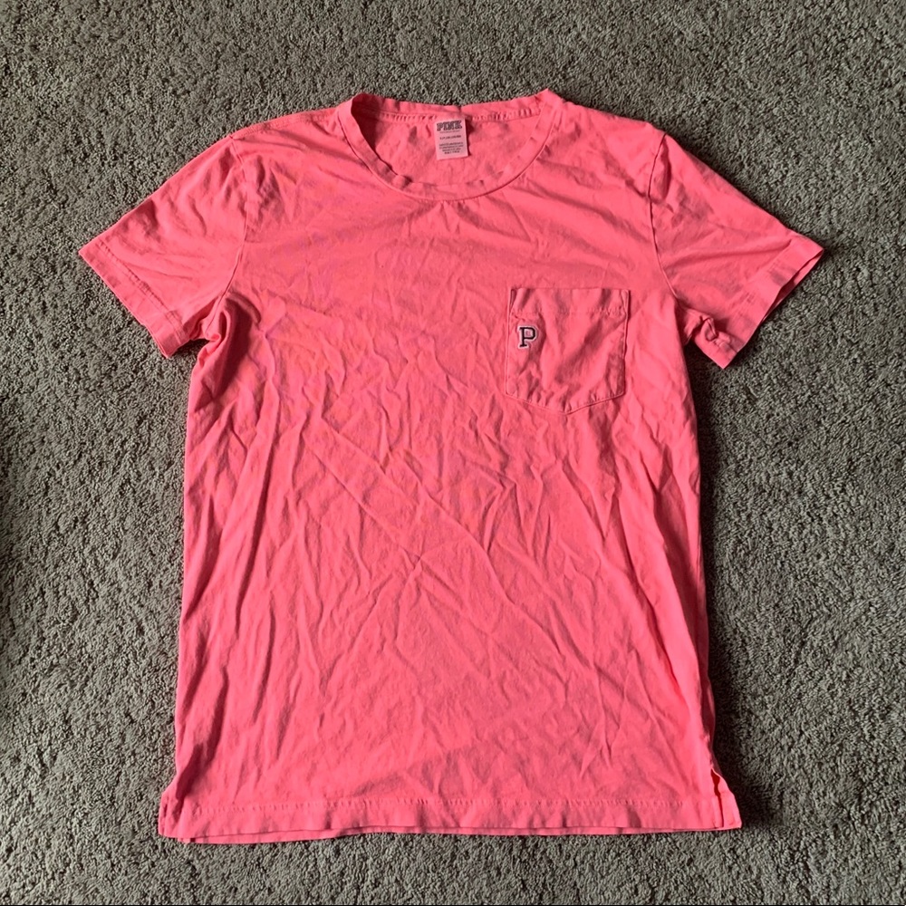 Campus tee